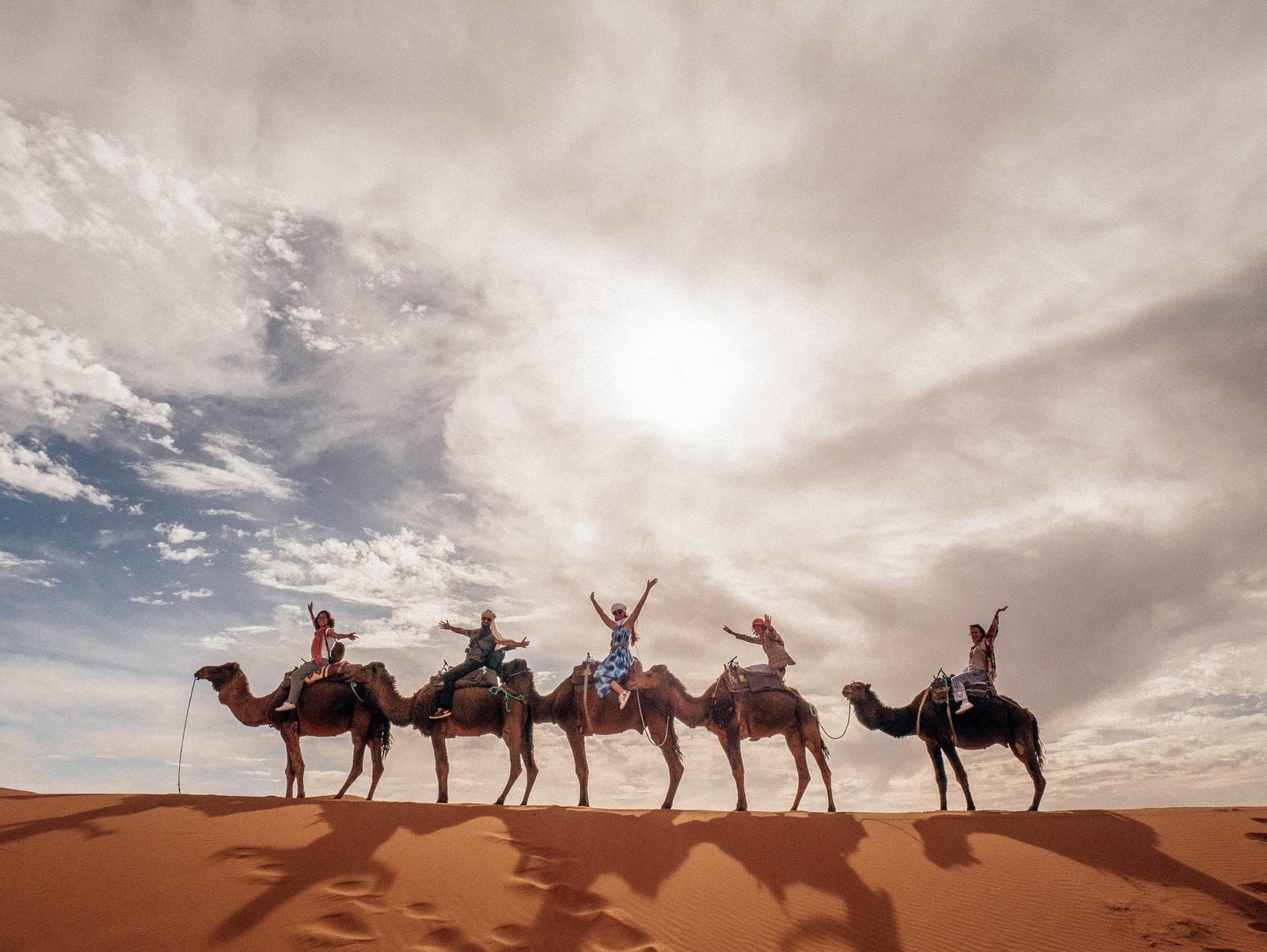 The 3 Days Fes to Merzouga Desert Tour. Enjoy camel rides, explore stunning desert lanscapes.
