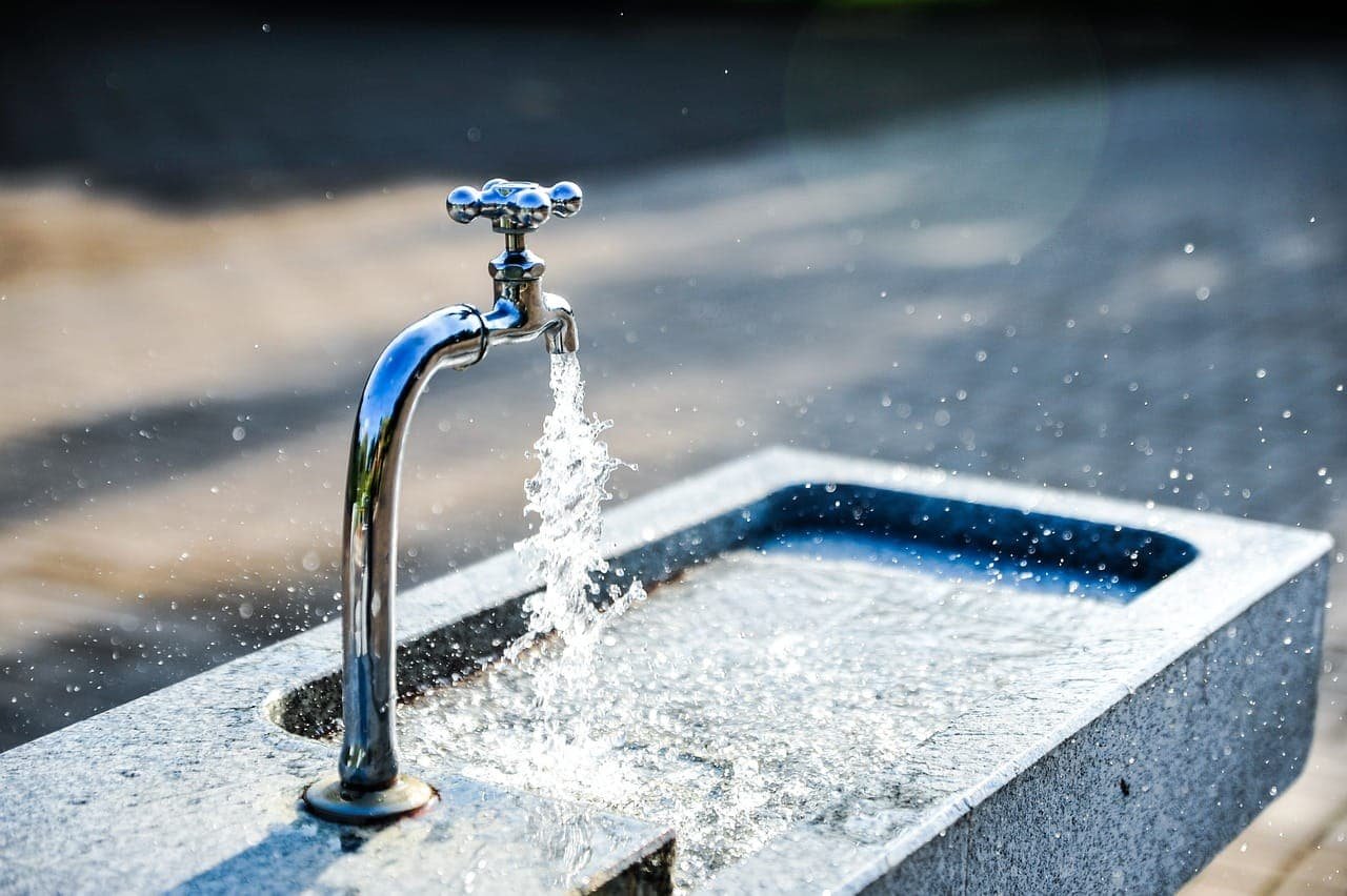 Tap water safety guide for travelers visiting Morocco